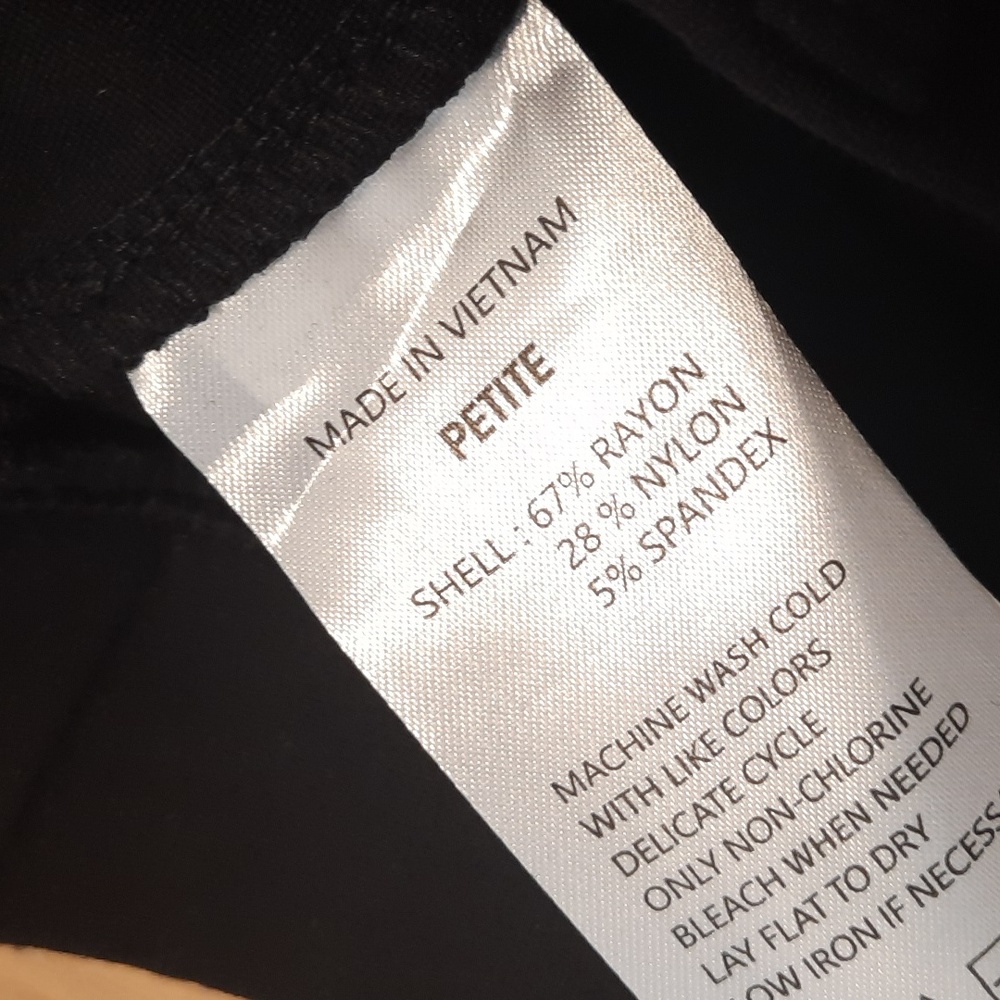Quince women black pants size L NWOT - Picture 12 of 12